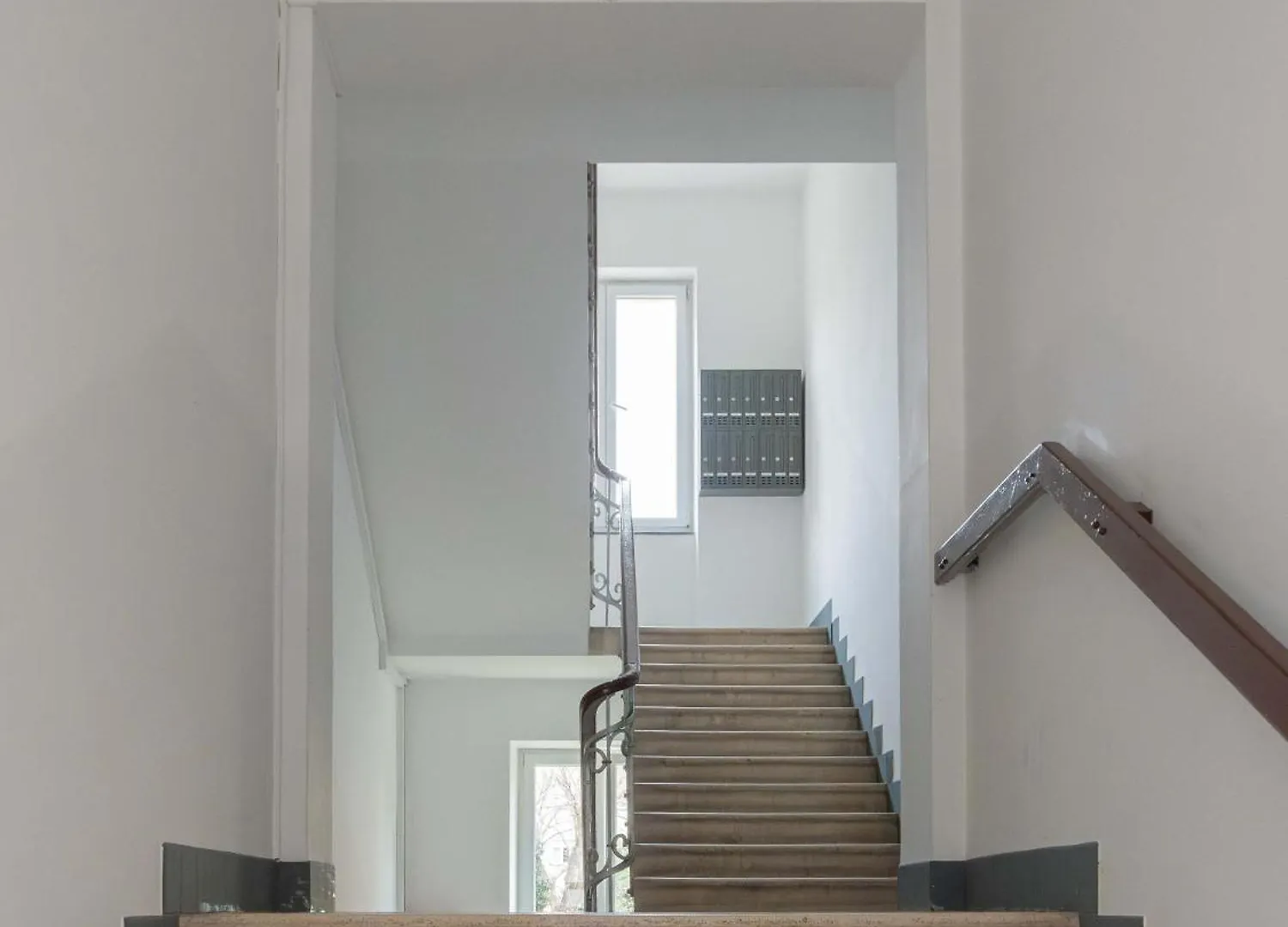 Apartment The Charm Split