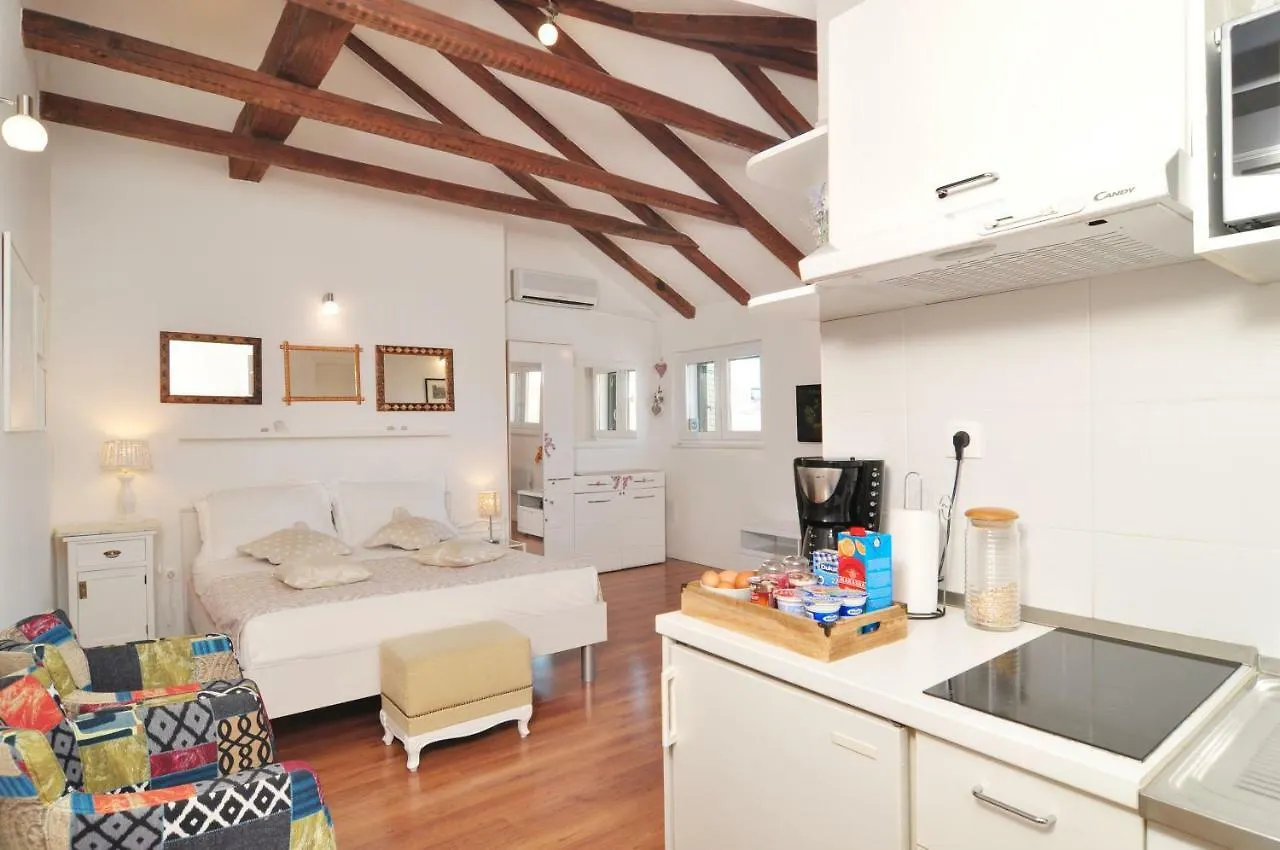 Apartment The Charm Split 0*,  Croacia