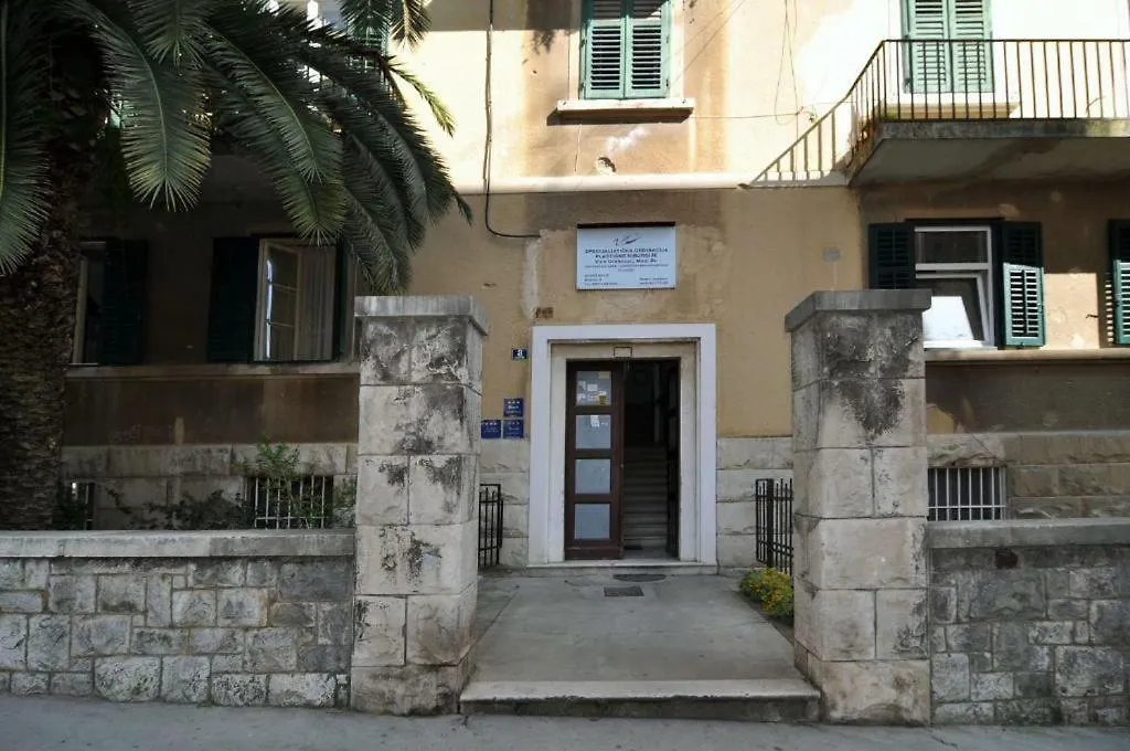 Apartment The Charm Split